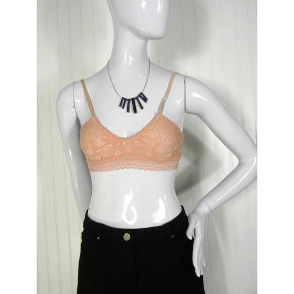 Victoria's Secret bralette brasier XS peach color lace material - Picture 3 of 8